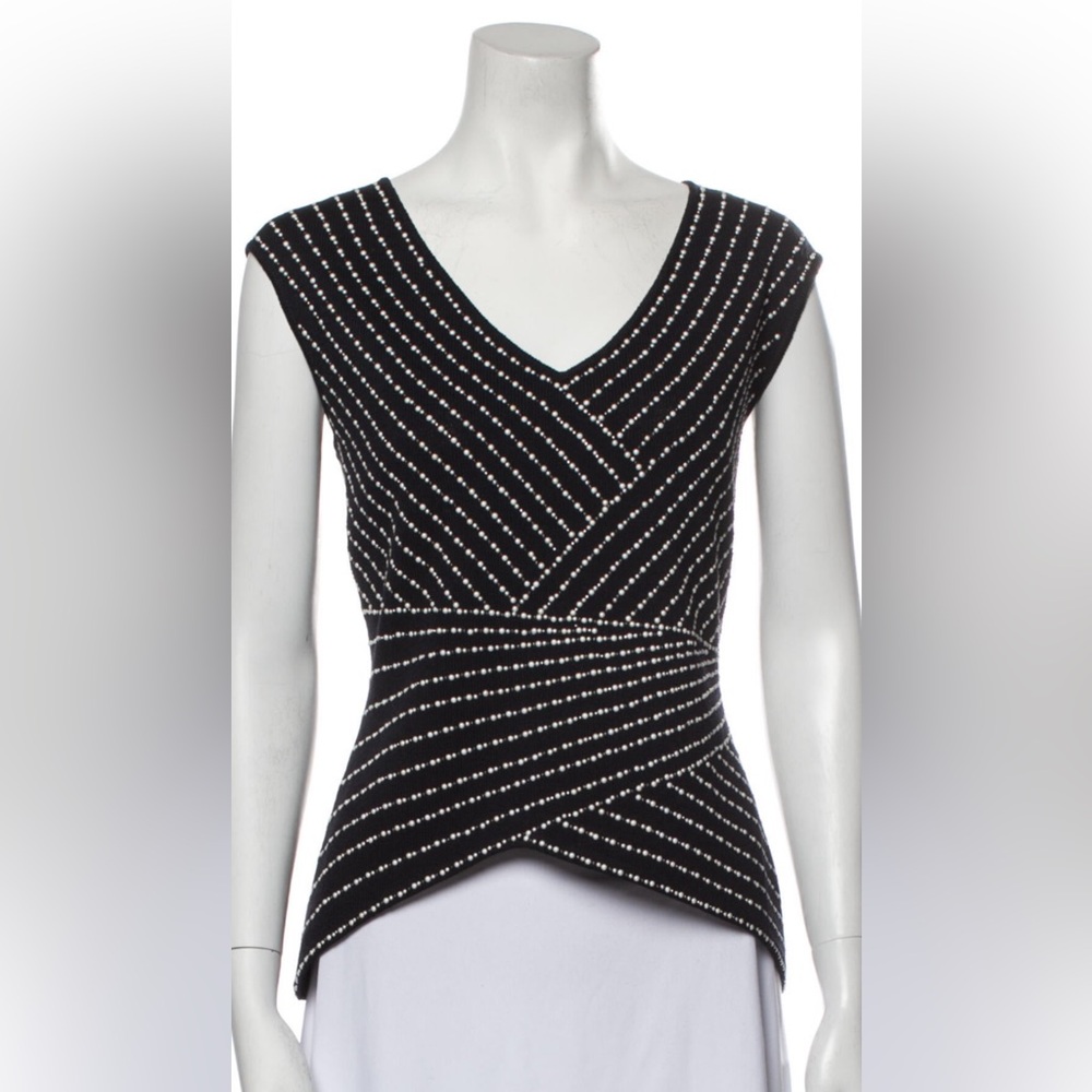 St. John Evening Black Beaded Knit Sleeveless Top V-Neck Size M Made USA